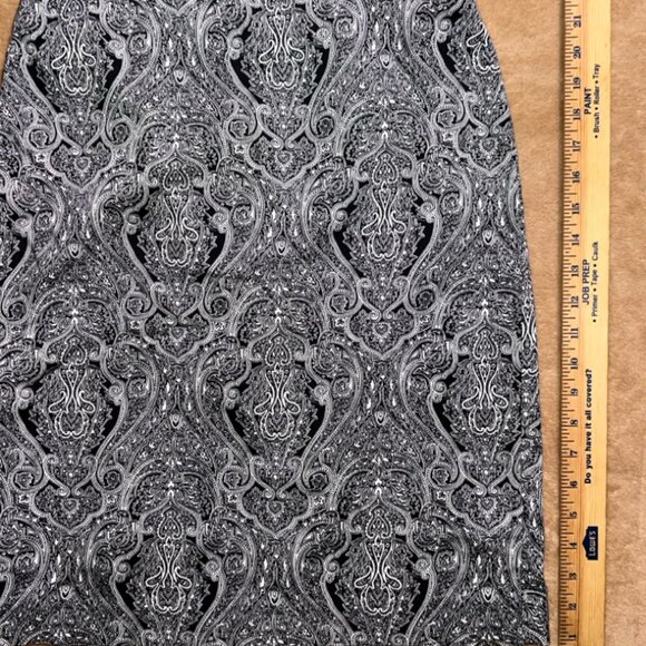 Talbots Women 6 Black White Paisley Back Zip Knee Length Pencil Office Skirt (W) - Picture 3 of 5